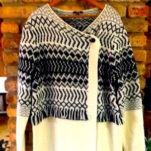 NYDJ XL ~ Knee length Winter. Bought it direct from NYDJ